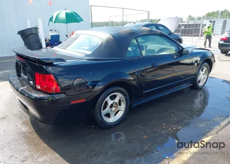 2004 Ford Mustang from USA, damaged, VIN 1FAFP44694F207068